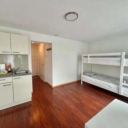 Nimbuzzz Apartments Unterseen Quarto foto
