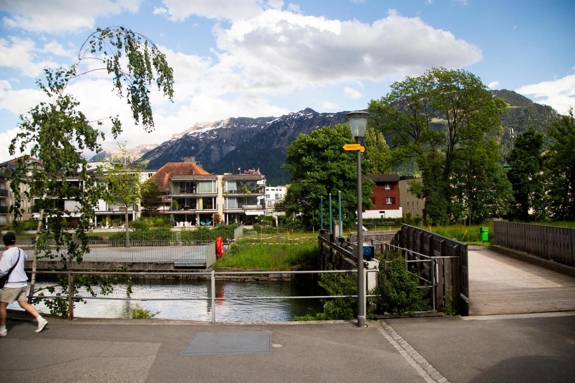 Nimbuzzz Apartamento Unterseen